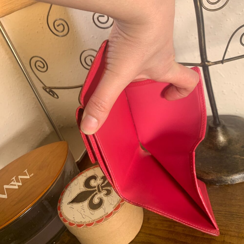 Louis Vuitton Wallet - Picture 11 of 16